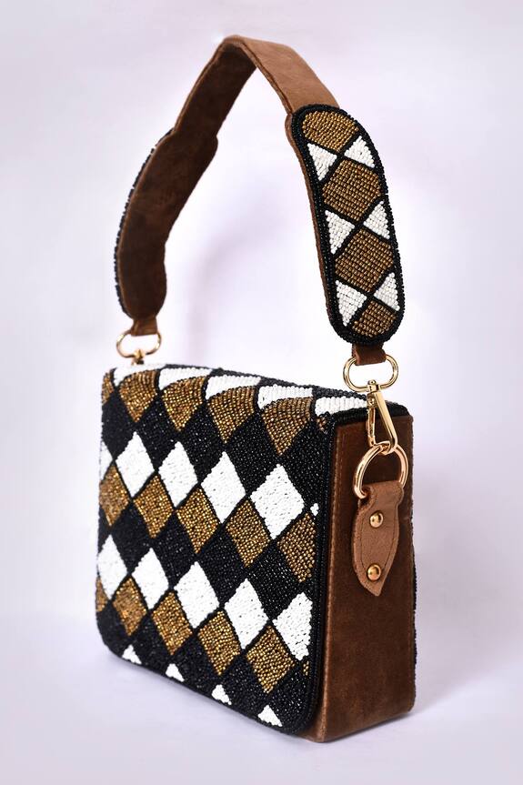 Samyukta Singhania Bead Embroidered Hand Bag With Handle 3
