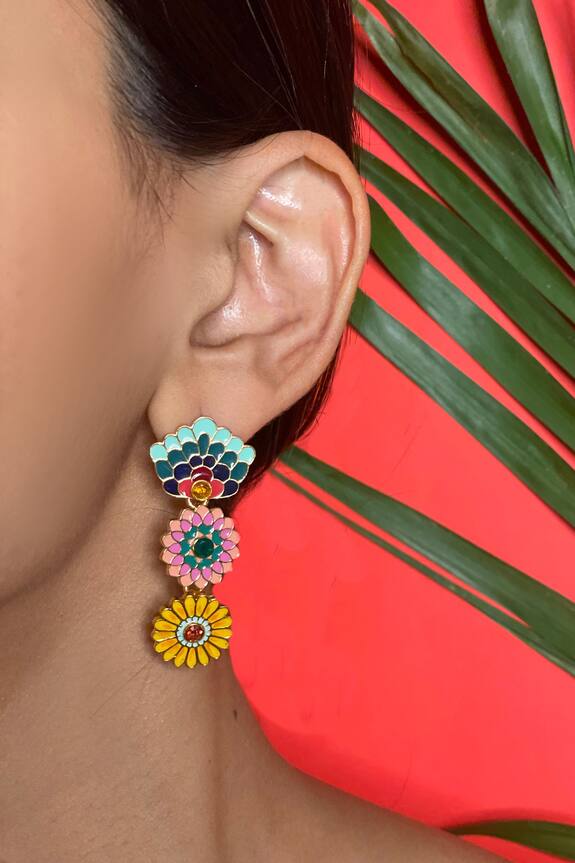 And Also Flower Dangler Earrings 3