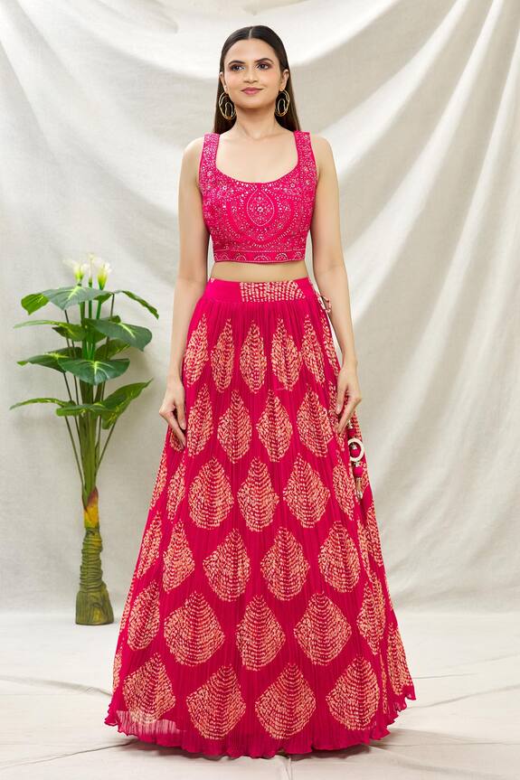 Buy_Naintara Bajaj_Pink Raw Silk Bandhani Print Lehenga Set_Online_at_Aza_Fashions