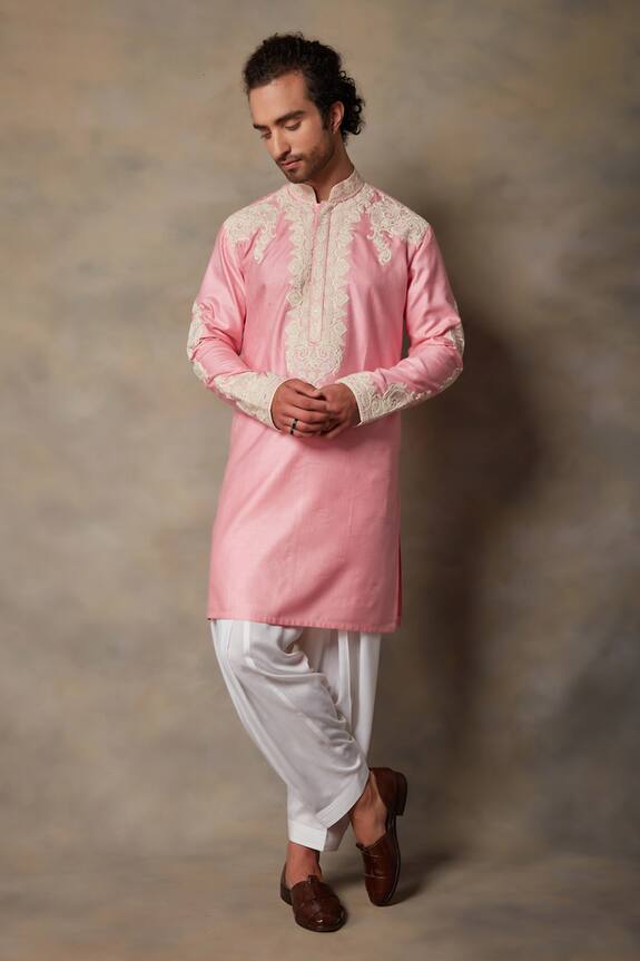 Gargee Designers Pink Moonga Silk Embroidered Kurta Set 1