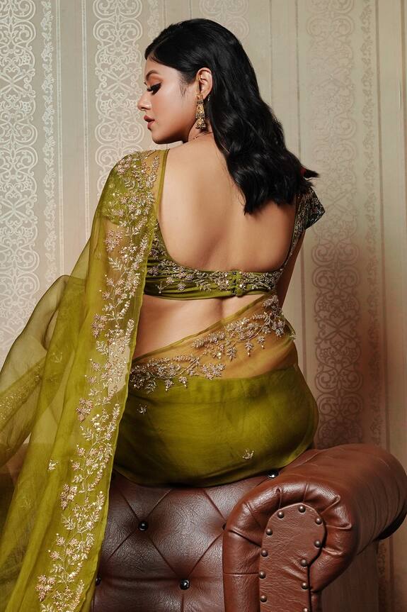 Gul By Aishwarya Green Pure Silk Organza Embroidered Border Saree With Blouse 2