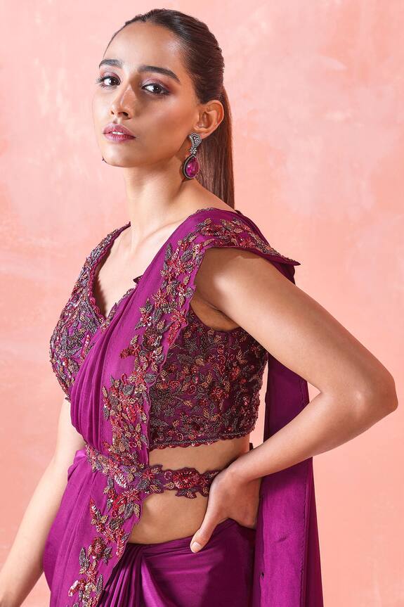 Mirroir Purple American Crepe Embroidered Border Saree With Blouse 3