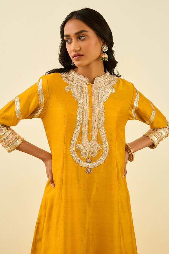 Sheetal Batra Yellow Sadiyah Embroidered Kurta Salwar Set 5