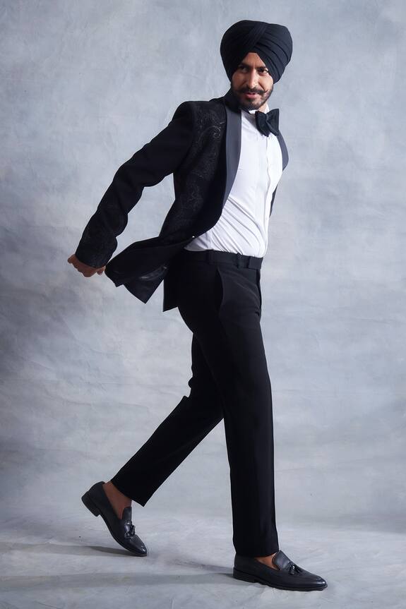 Gargee Designers Black Poly Viscose Embroidered Tuxedo Jacket And Pant Set 4