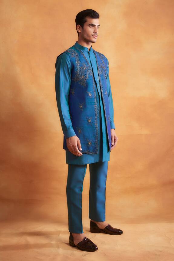 Gargee Designers Blue Raw Silk Floral Embroidered Jacket Kurta Set 3