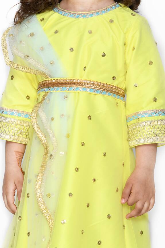 Saka Designs Yellow Embroidered Anarkali With Dupatta For Girls 5
