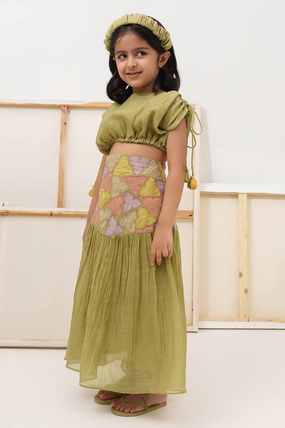 The Right Cut Green Embroidered Top And Skirt Set For Girls 3