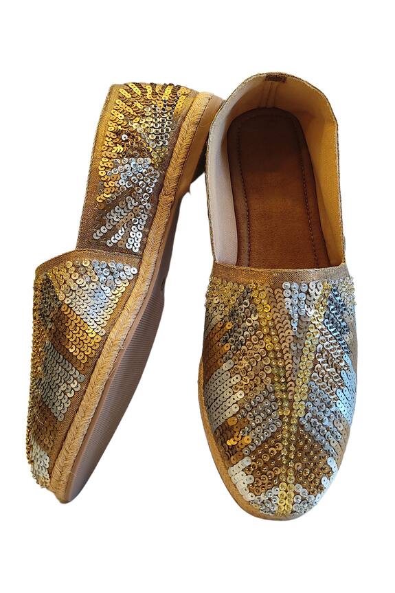 Cinderella by Heena Yusuf Gold Pu Vivid Embroidered Shoes 0