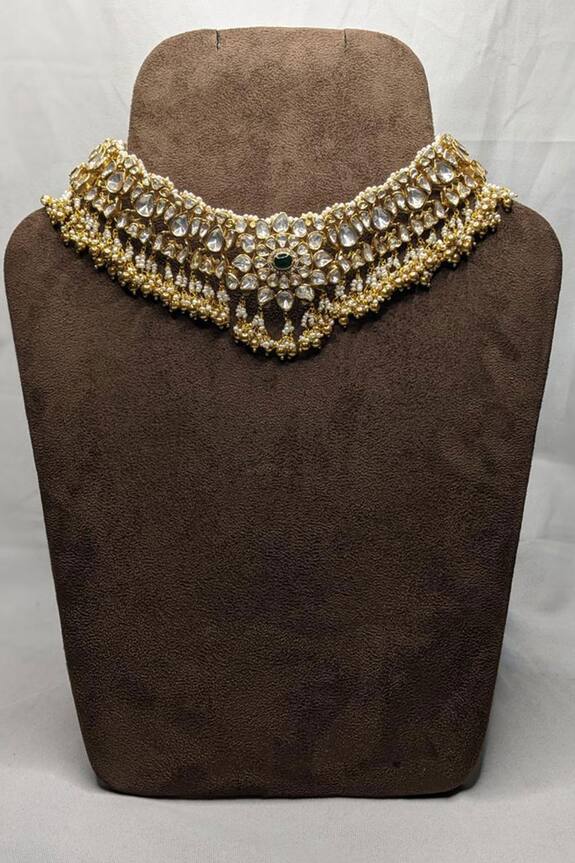 Vinanti Manji Designer Jewellery Stone Embellished Choker Necklace 2