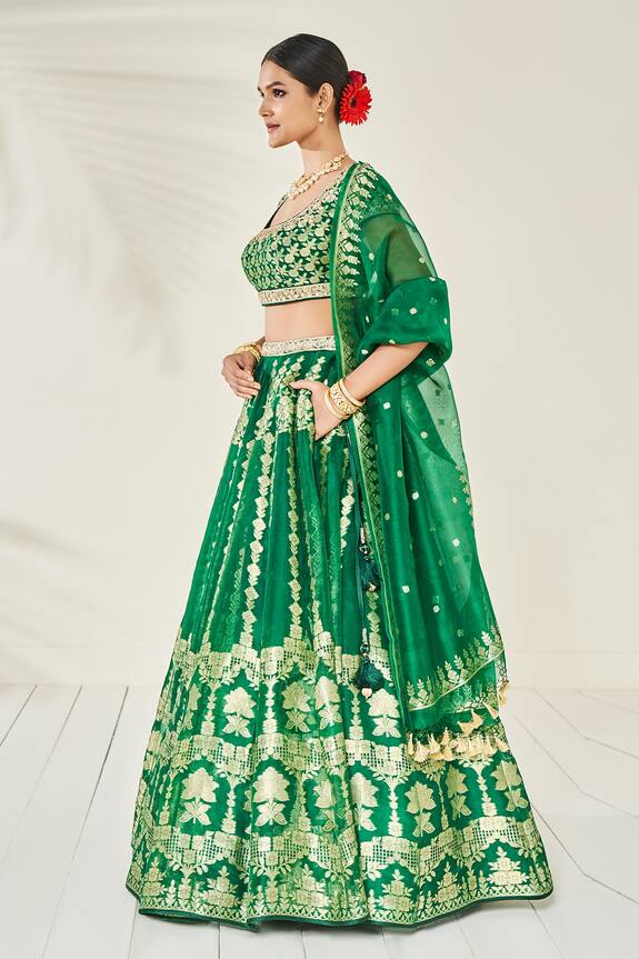 Buy Anita Dongre Alethi Silk Lehenga Set Online Aza Fashions 0281