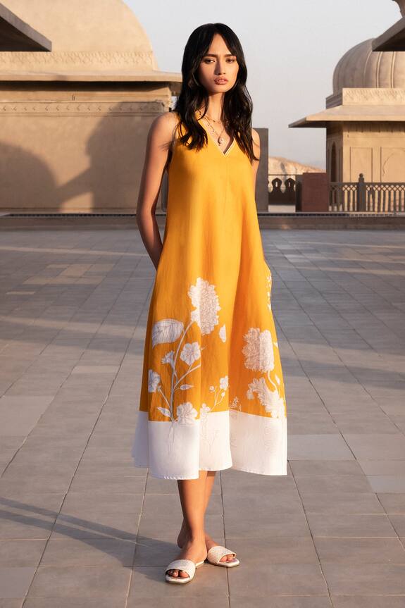 Buy_Anita Dongre_Aster Cotton Linen Printed Dress_at_Aza_Fashions