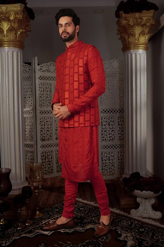 YAJY by Aditya Jain Red Silk Dara Bundi And Kurta Set 5