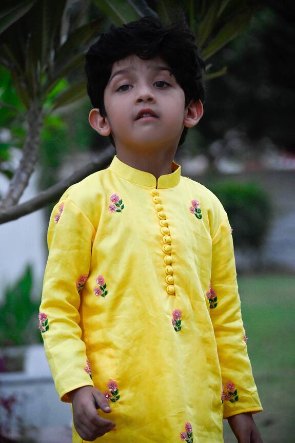 Nadaan Parindey Yellow Floral Embroidered Kurta Set For Boys 3