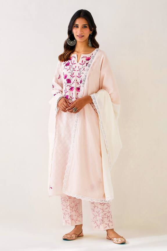 Buy Latest Designer Tunics & Kurtis for Women Online