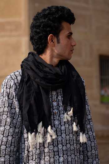Buy Kalp Black Cotton Tassel Border Scarf Online | Aza Fashions