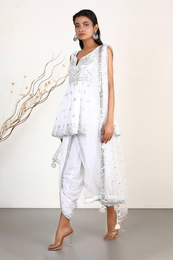 Gopi Vaid White Cotton Silk Embellished Kurta And Dhoti Pant 3