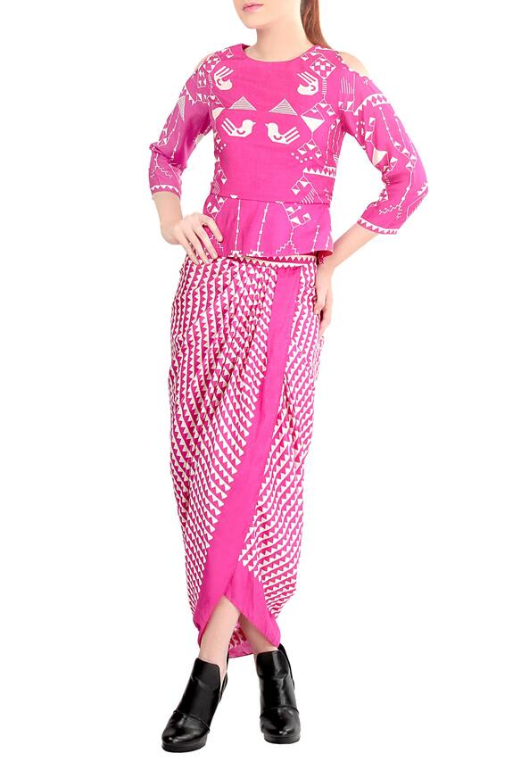 Soup by Sougat Paul Pink Crepe Pre-draped Saree With Blouse 1