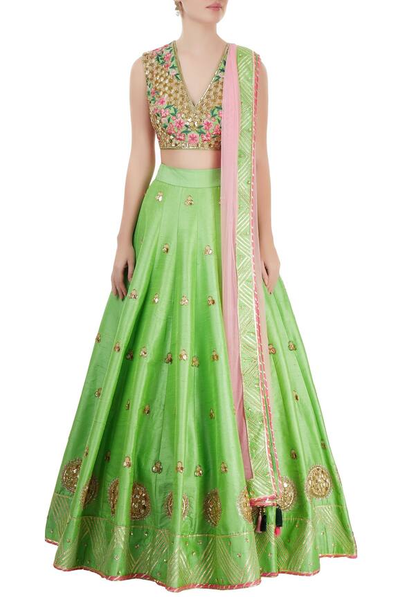 Neha Khullar Green And Rose Pink Embroidered Lehenga Set 5
