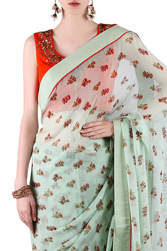 Nikasha Green Printed Saree With Blouse 3