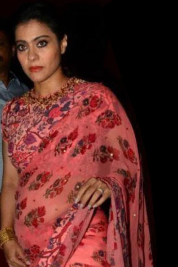 Nikasha Pink Crepe Printed Saree With Blouse 1
