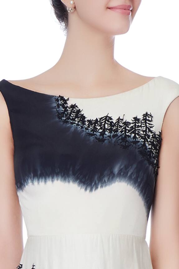 Bloni Black Embroidered Trail Dress 6