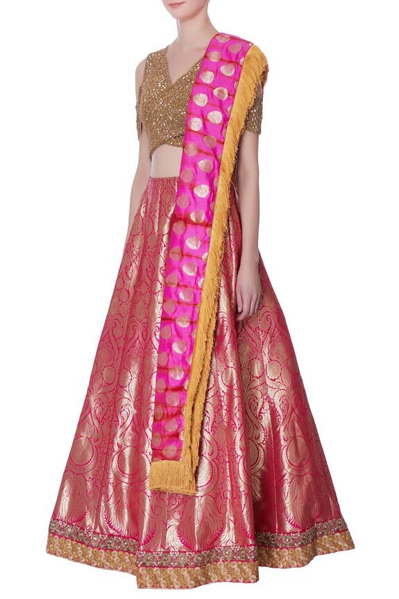 Neha Mehta Couture Pink Banarasi Lehenga And Gold Blouse 4