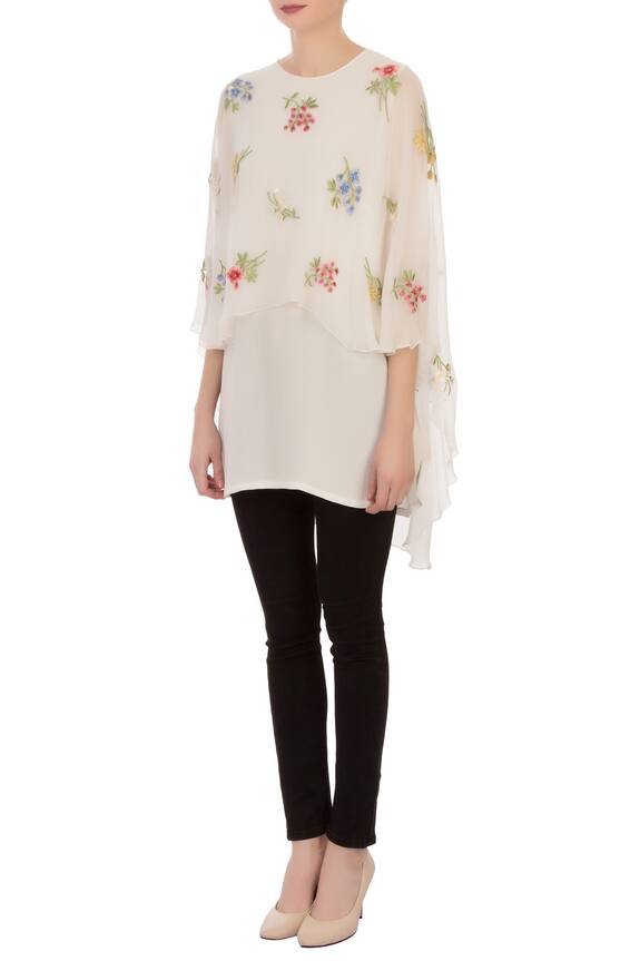 Aqube by Amber White Georgette Embroidered Cape Tunic 4