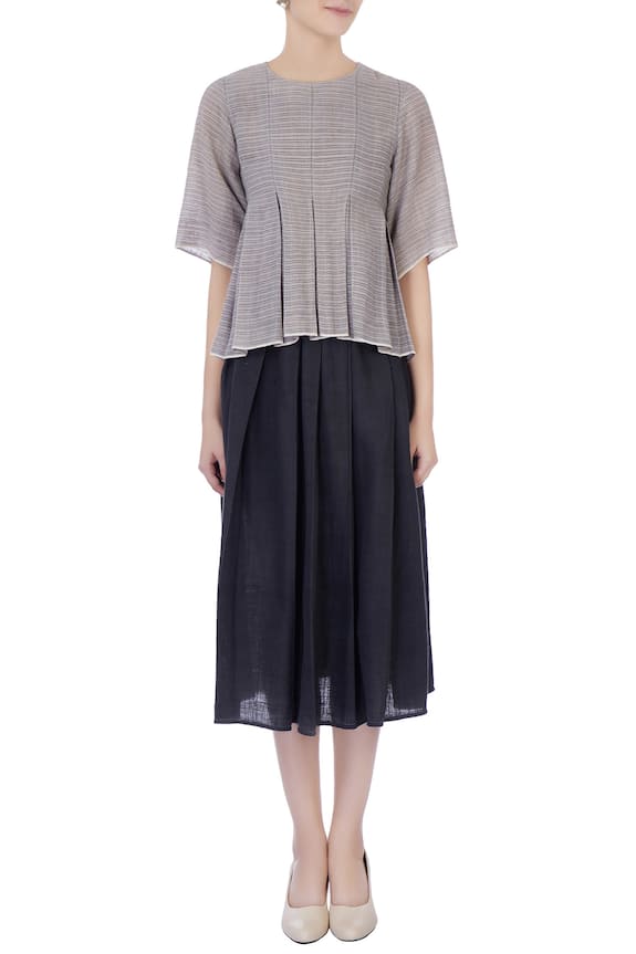 Urvashi Kaur Black Silk Linen Woven Pleated Skirt Set 5