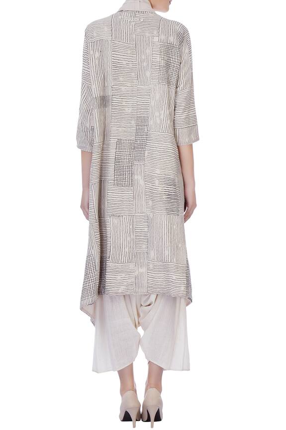 Urvashi Kaur Grey Organic Handwoven Cotton Jacket And Pant Set 2