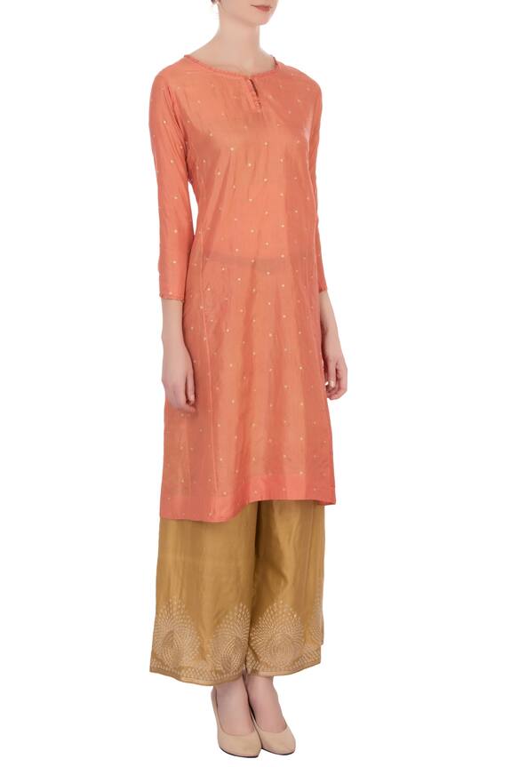 Lajjoo C Peach And Gold Embroidered Kurta With Pants 3