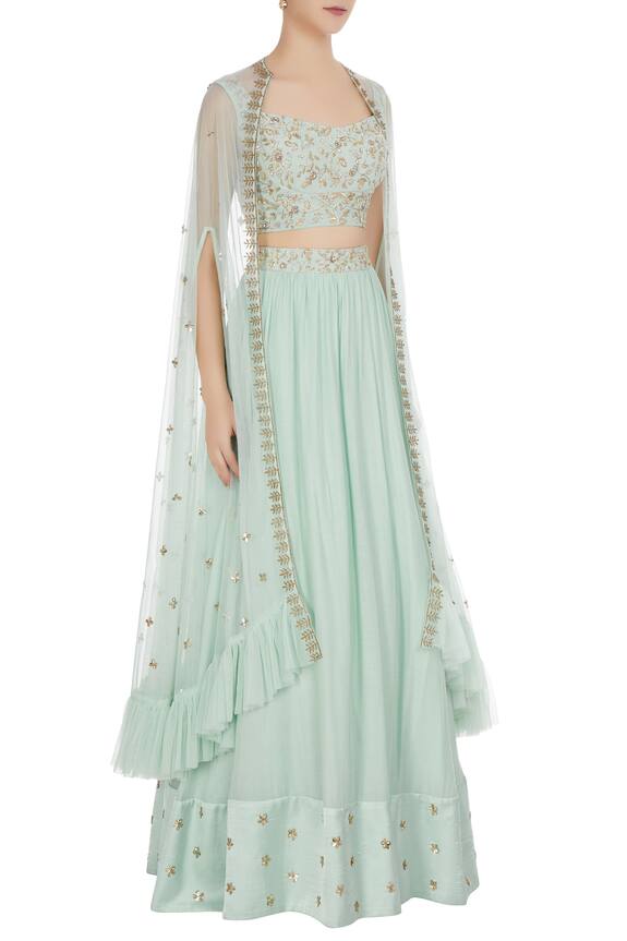 Buy Mani Bhatia Green Cutdana And Sequin Embroidered Cape With Lehenga ...