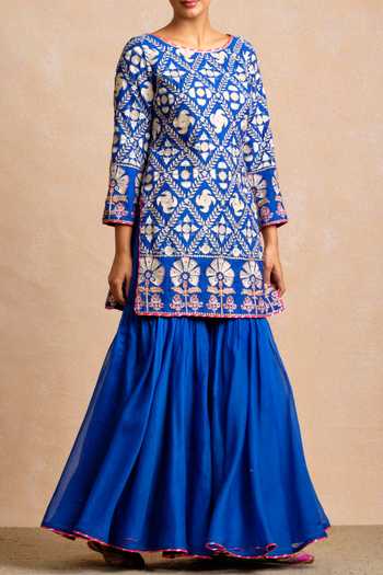 Grey - Traditional Maheshwari Handloom Silk Cotton Kurta with Dupatta Set