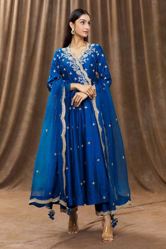 Surbhi shah Blue Pure Spun Silk Embroidered Angrakha Set 4