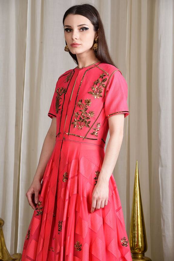 Sahil Kochhar Pink Dupion Silk Embroidered Jacket Lehenga Set 3