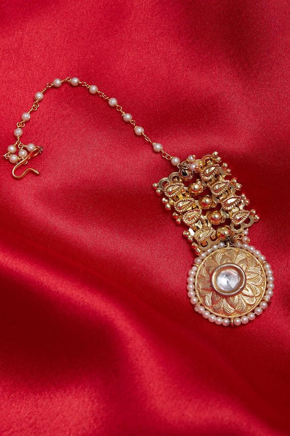 Buy Gewels by Mona Antique Gold Plated Maangtikka With Pearls Online ...