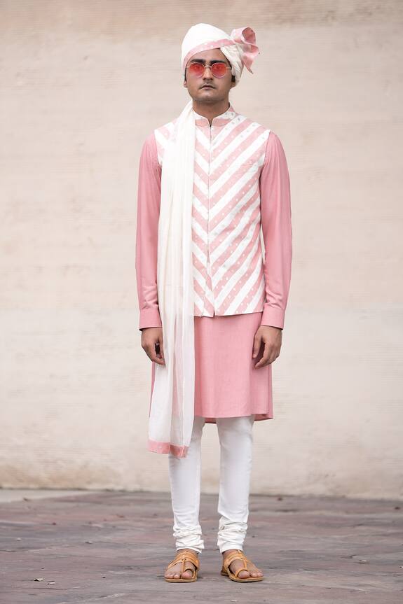 Arjan Dugal Pink Banarasi Silk Bundi And Kurta Set 0