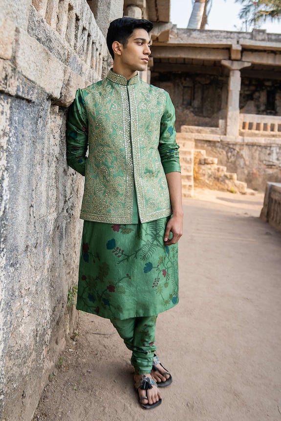 Archana Jaju Green Raw Silk Embroidered Bundi And Kalamkari Kurta Set 1