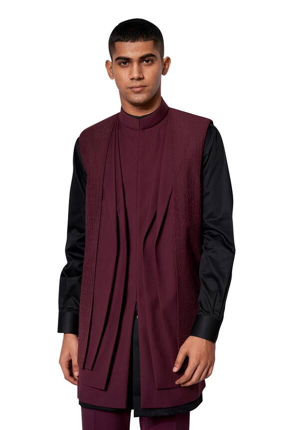 Amaare Maroon Wool Blend Layered Bundi And Shirt Set 0