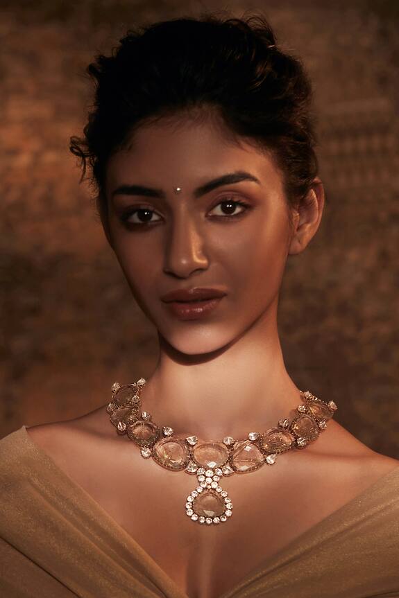 Buy Tarun Tahiliani Handcrafted Glass Stone Pendant Necklace Online