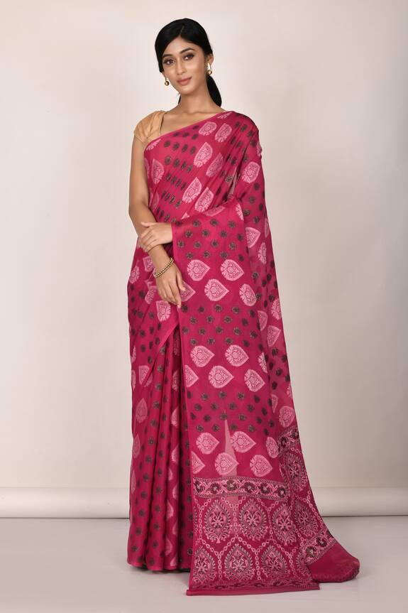 Aryavir Malhotra Pink Chiffon Silk Woven Banarasi Saree 1
