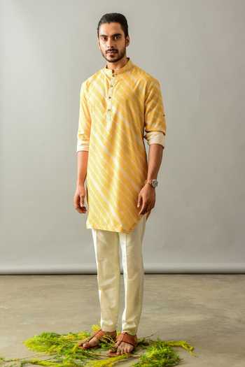 Yellow And White Leheriya Printed Boat Neck With V-Slit And 3/4Th Bell Sleeves Staright Kurta main image 0