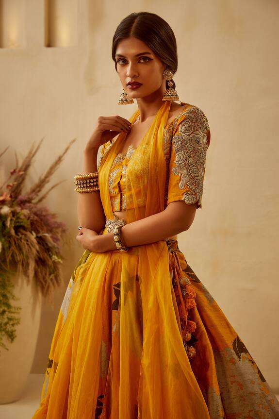 Bhumika Sharma Yellow Raw Silk Zardozi Embroidered Blouse Lehenga Set 2