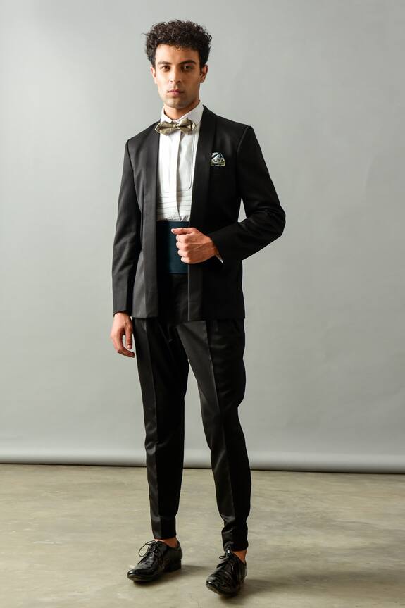 Agape Black Suiting Fabric Shawl Lapel Tuxedo Set 0