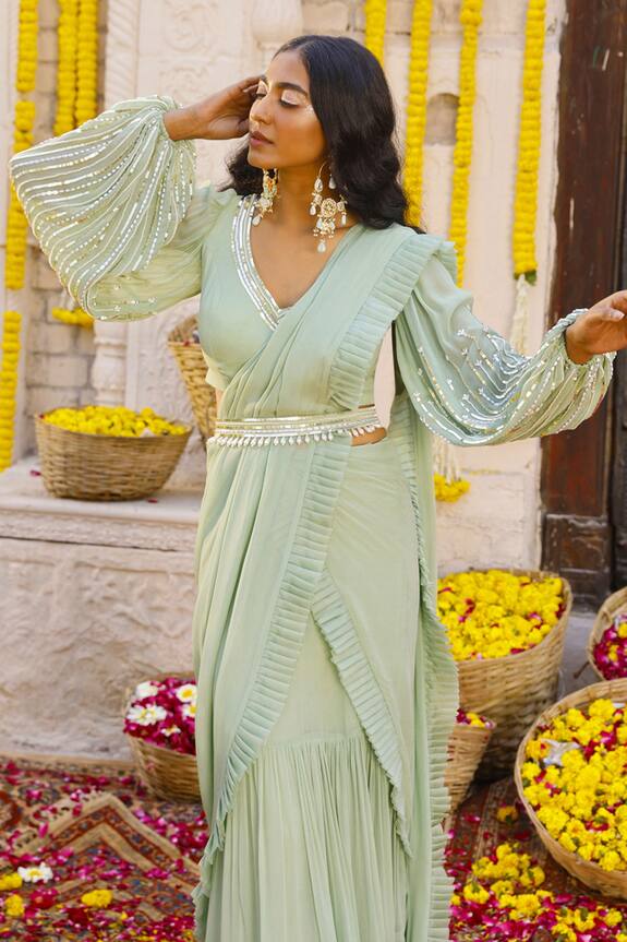 Chhavvi Aggarwal Green Georgette Pre-draped Saree Set 3