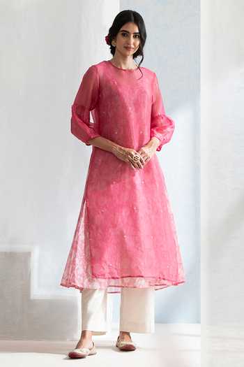 Women Pink Chanderi Kurta Set With Dupatta Embroidery Work