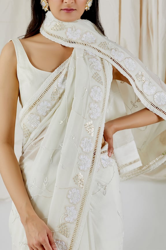 Devyani Mehrotra White Embroidered Georgette Saree 6