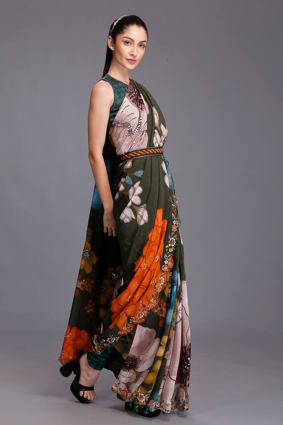 Alpona Designs Green Saree- Natural Crepe Floral Print Saree With Blouse 3