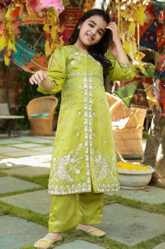 Littleens Green Shaadmaani Embroidered Kurta Set For Girls 0