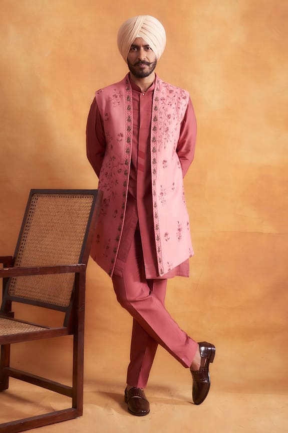 Gargee Designers Pink Cotton Silk Embroidered Bundi And Kurta Set 1