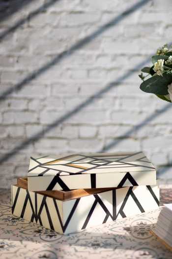 Buy H2H Geometric Pattern Storage Box Online | Aza Fashions